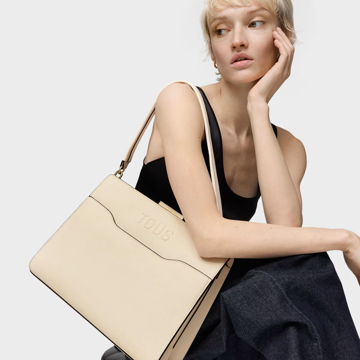 Bolso Tous Shopper M Audree Saffiano beige