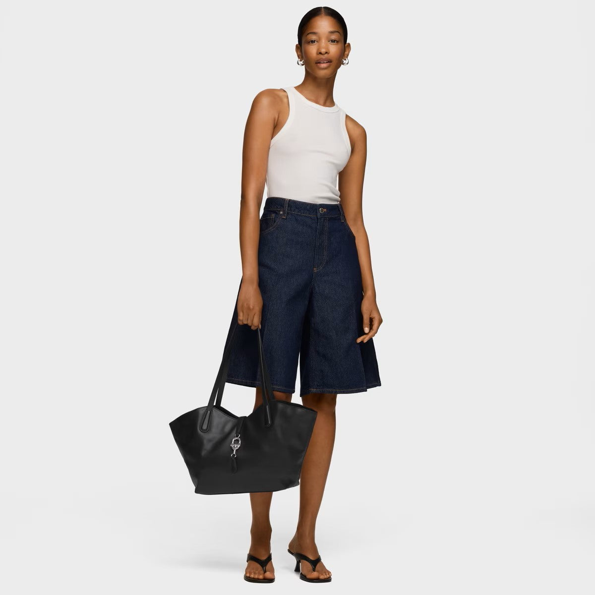 Bolso Tous Capazo mediano de piel negro Manifesto