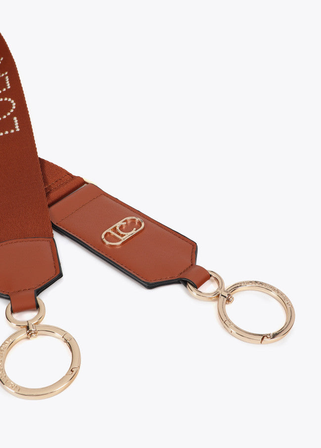 Asa bolso Lola Casademunt tachas metalizadas con logo