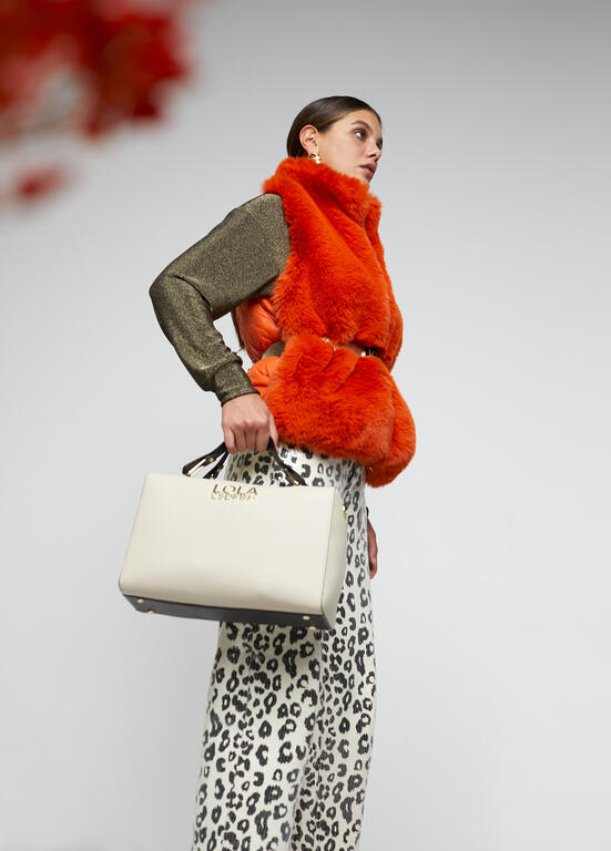 Bolso Lola Casademunt Maletín Efecto Piel