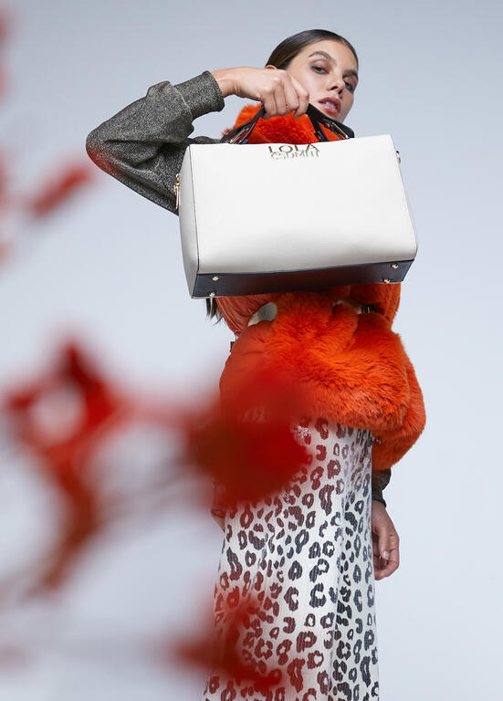 Bolso Lola Casademunt Maletín Efecto Piel