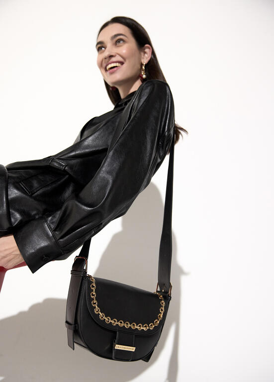 Bolso Lola Casademunt Bandolera solapa con ojales NEGRO