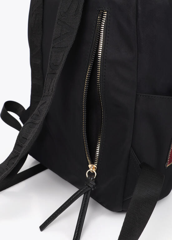 Mochila Lola Casademunt nylon con parches NEGRO