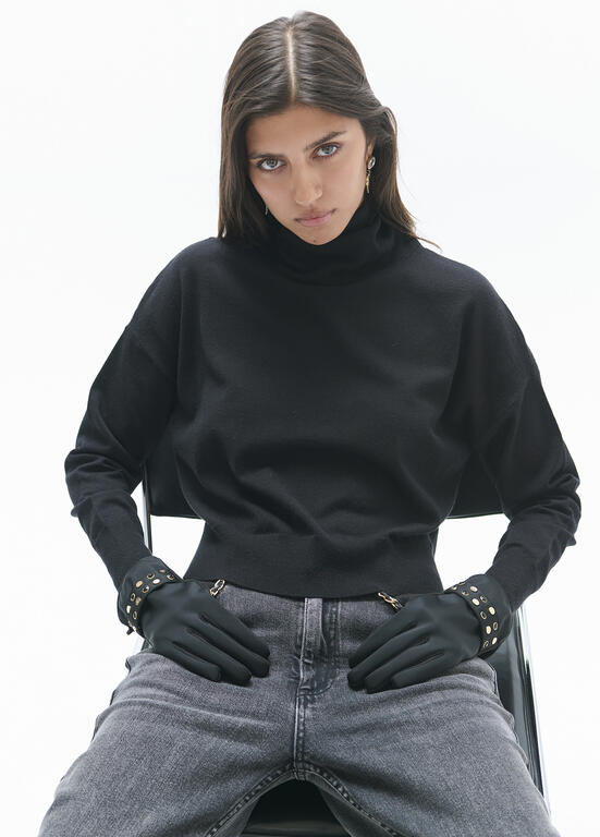 Guantes efecto piel con pulsera ojales negro-metal Lola Casademunt