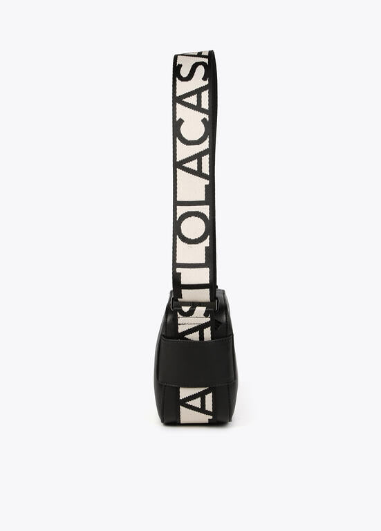 Bandolera Lola Casademunt negro efecto piel y con asas logotipadas