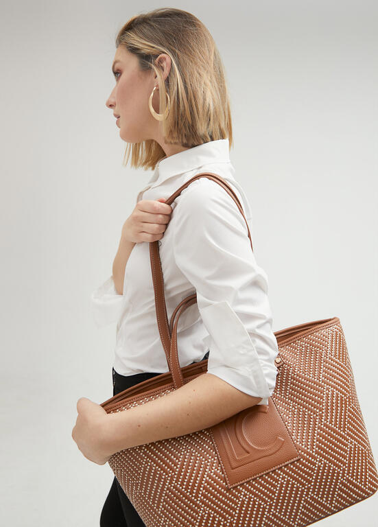 Shopper Lola Casademunt en material trenzado y efecto piel marrón