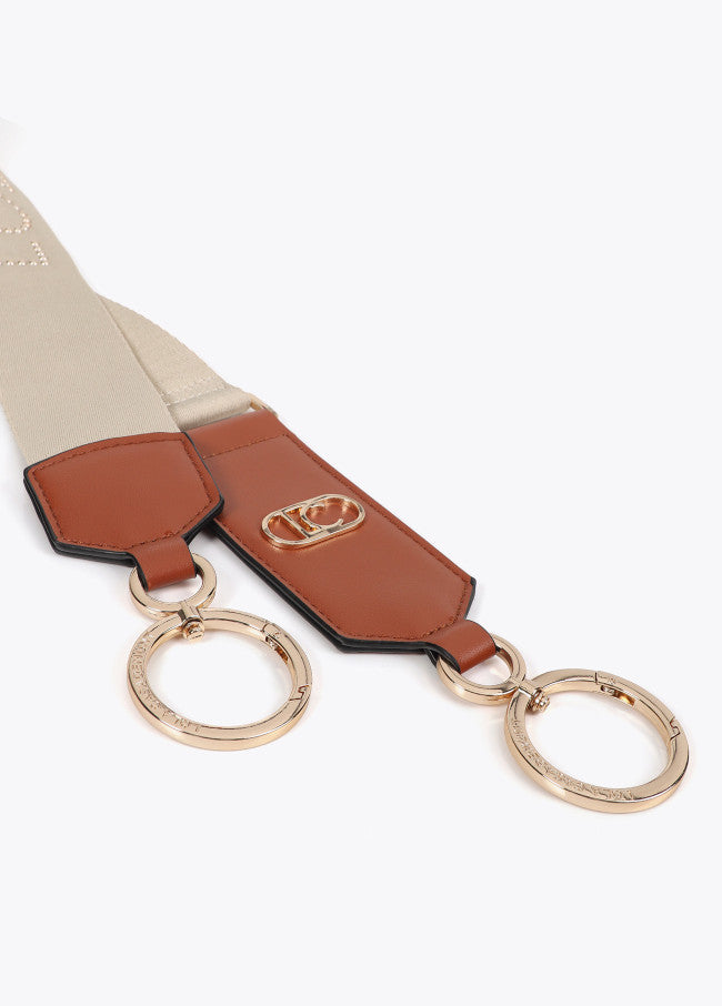 Asa bolso Lola Casademunt tachas metalizadas con logo