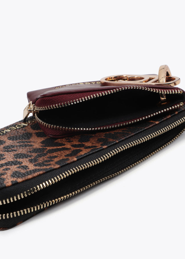 Cartera Lola Casademunt con monedero bicolor con logo