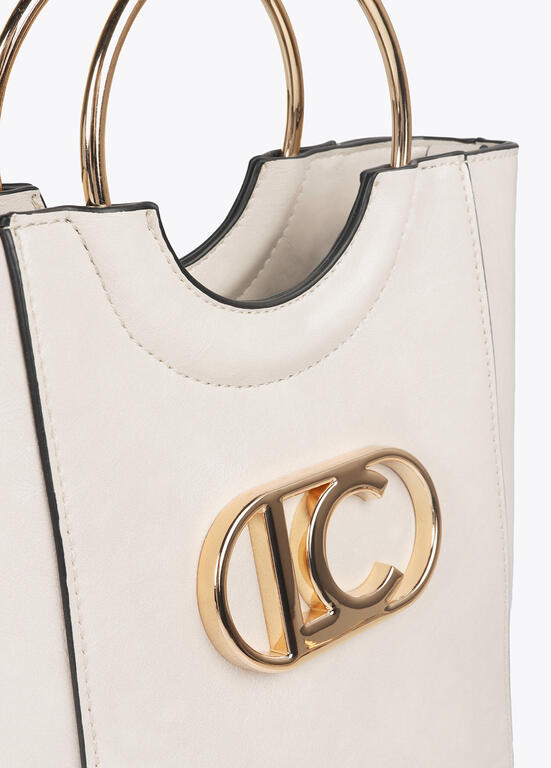Bolso Lola Casademunt  con asa metálica redonda en efecto piel y logo LC ovalado CRUDO
