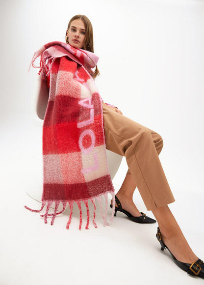 Bufanda Lola Casademunt cuadros logo grande Rojo-Crudo