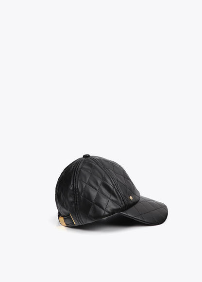 Gorra Lola Casademunt efecto piel negro