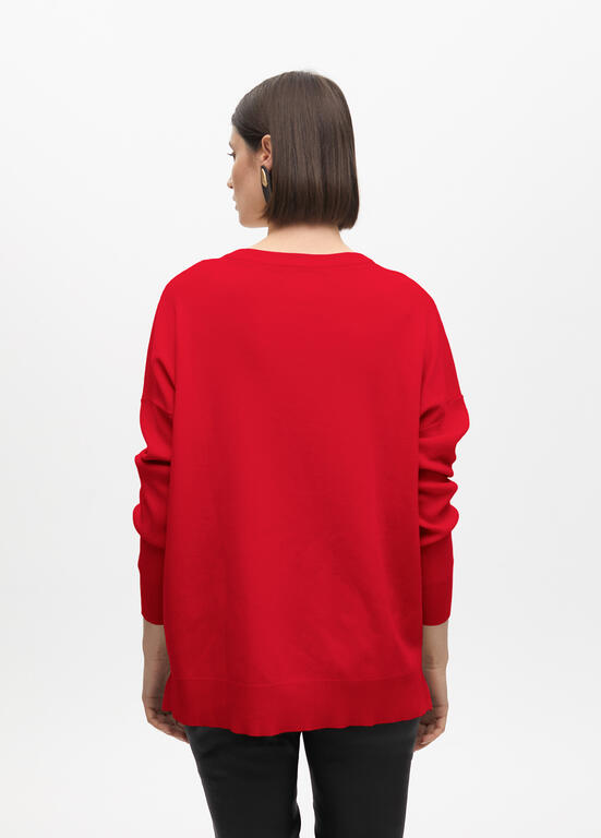 Jersey Lola Casademunt detalle logo en pechera Rojo