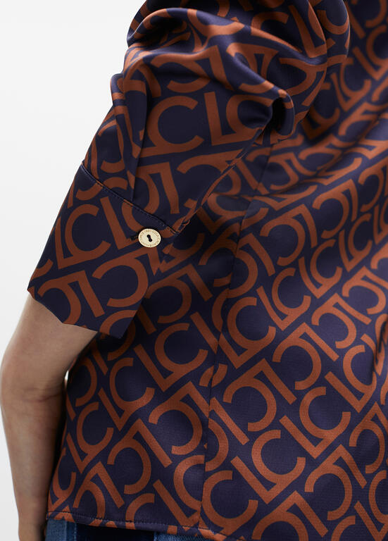 Camisa Lola Casademunt estampada en satén recta Azul-Marrón