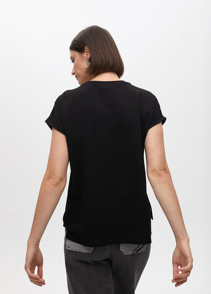Camiseta Lola Casademunt abertura cuello manga sisa