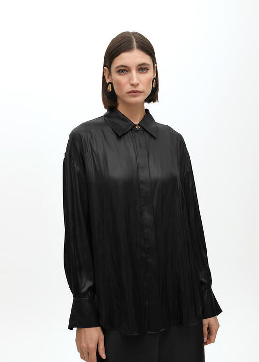 Camisa Lola Casademunt oversize efecto encerado