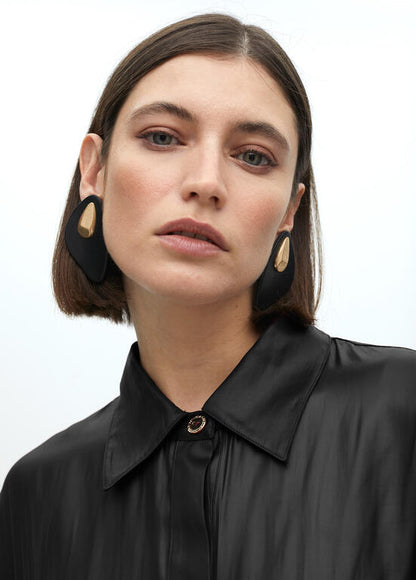 Camisa Lola Casademunt oversize efecto encerado