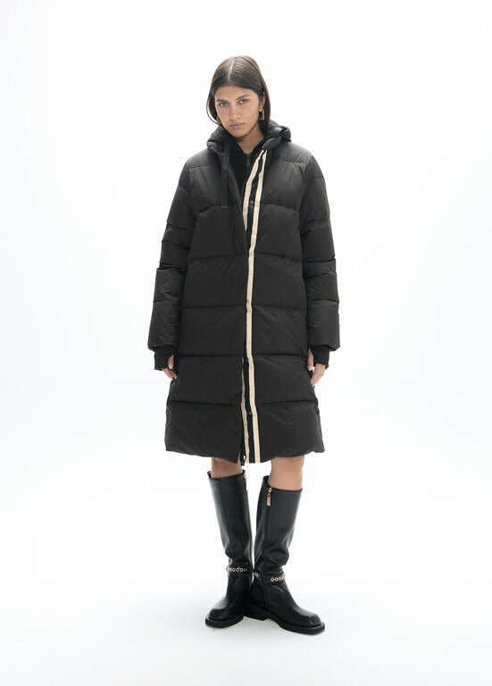 ANORAK LARGO CON CAPUCHA CIRCULAR NEGRO - LOLA CASADEMUNT