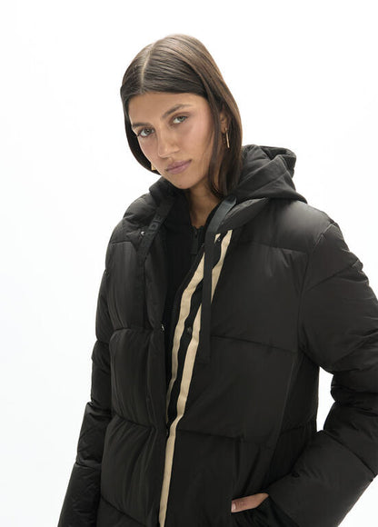 ANORAK LARGO CON CAPUCHA CIRCULAR NEGRO - LOLA CASADEMUNT