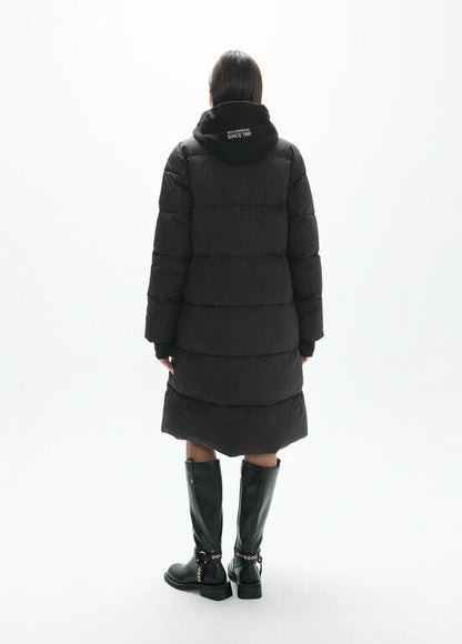 ANORAK LARGO CON CAPUCHA CIRCULAR NEGRO - LOLA CASADEMUNT
