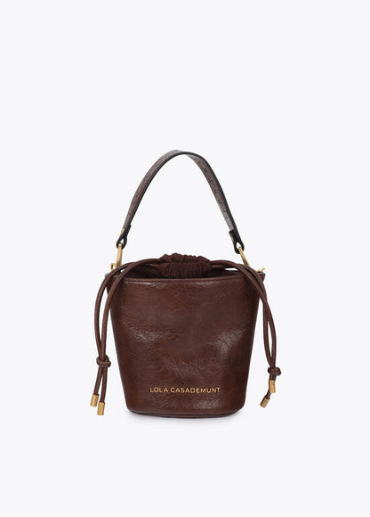 Bolso Lola Casademunt bombonera efecto piel textura asa troquelada MARRÓN