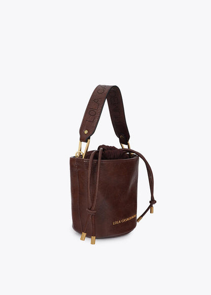 Bolso Lola Casademunt bombonera efecto piel textura asa troquelada MARRÓN