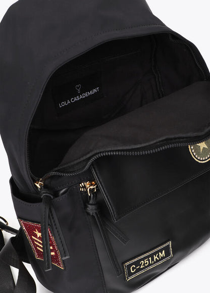 Mochila Lola Casademunt nylon con parches NEGRO