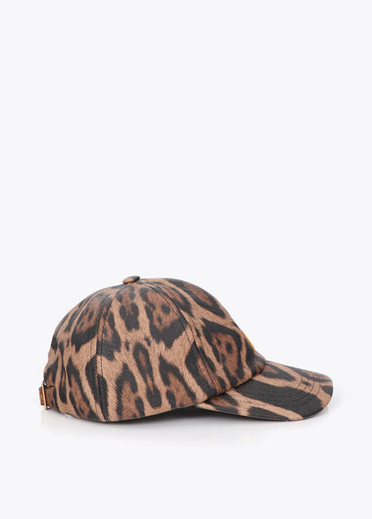 Gorra Lola Casademunt combinada en estampado en animal print y ecopiel