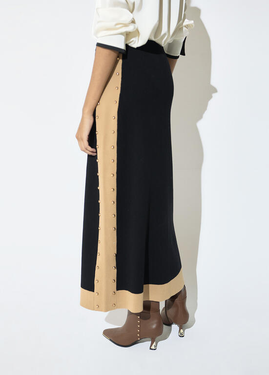 FALDA MIDI LATERALES CONTRASTE NEGRO-MARRÓN