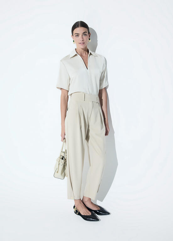 Top Lola Casademunt manga corta tachas delantero OFF WHITE