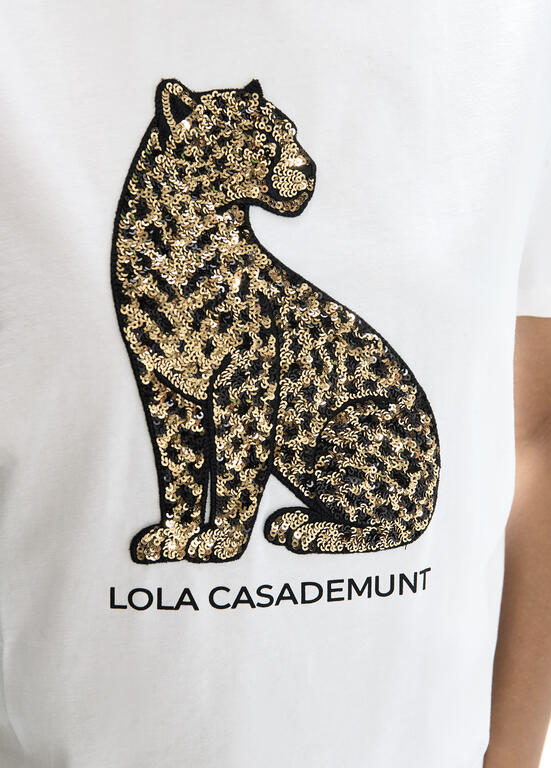 Camiseta Lola Casademunt cuello caja aberturas laterales y posicionado leopardo lentejuelas BLANCO