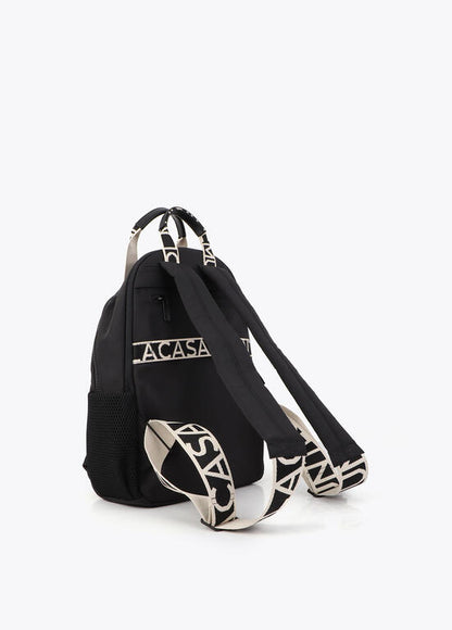 Mochila Lola Casademunt negra de nylon