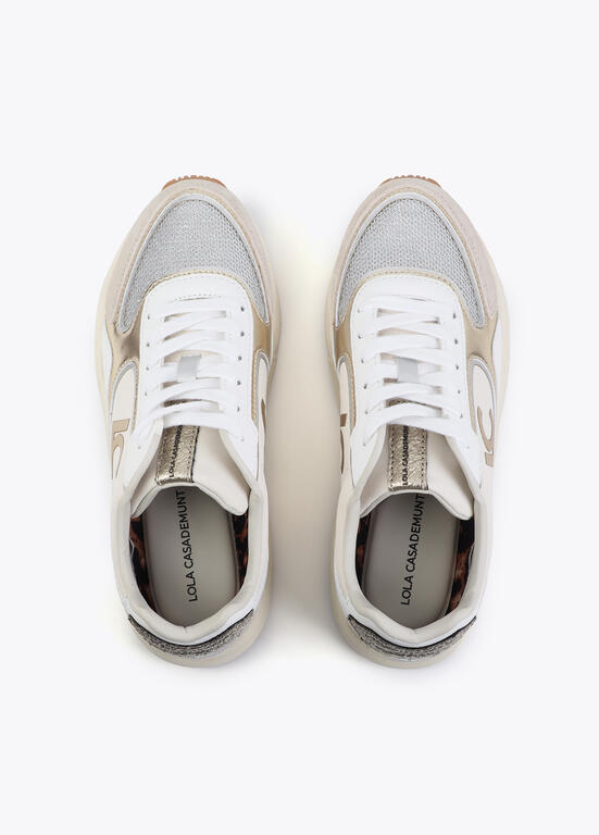 Deportivas Lola Casademunt tipo running tejidos combi detalles piel crudo metal