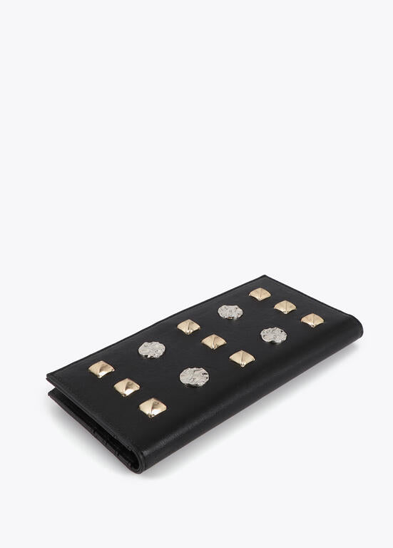 Cartera Lola Casademunt con tachas oro y plata Negro